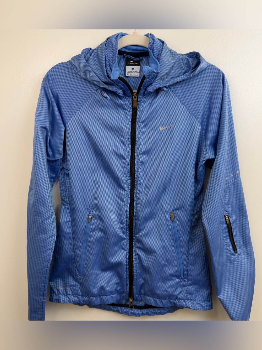 Nike Storm-fit Women’s Sky Blue Hooded Running Jacket Size XS
